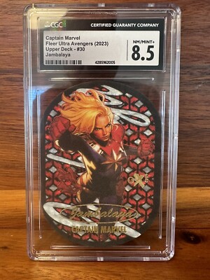 Fleer Ultra Avengers Captain Marvel Jambalaya CGC 8.5