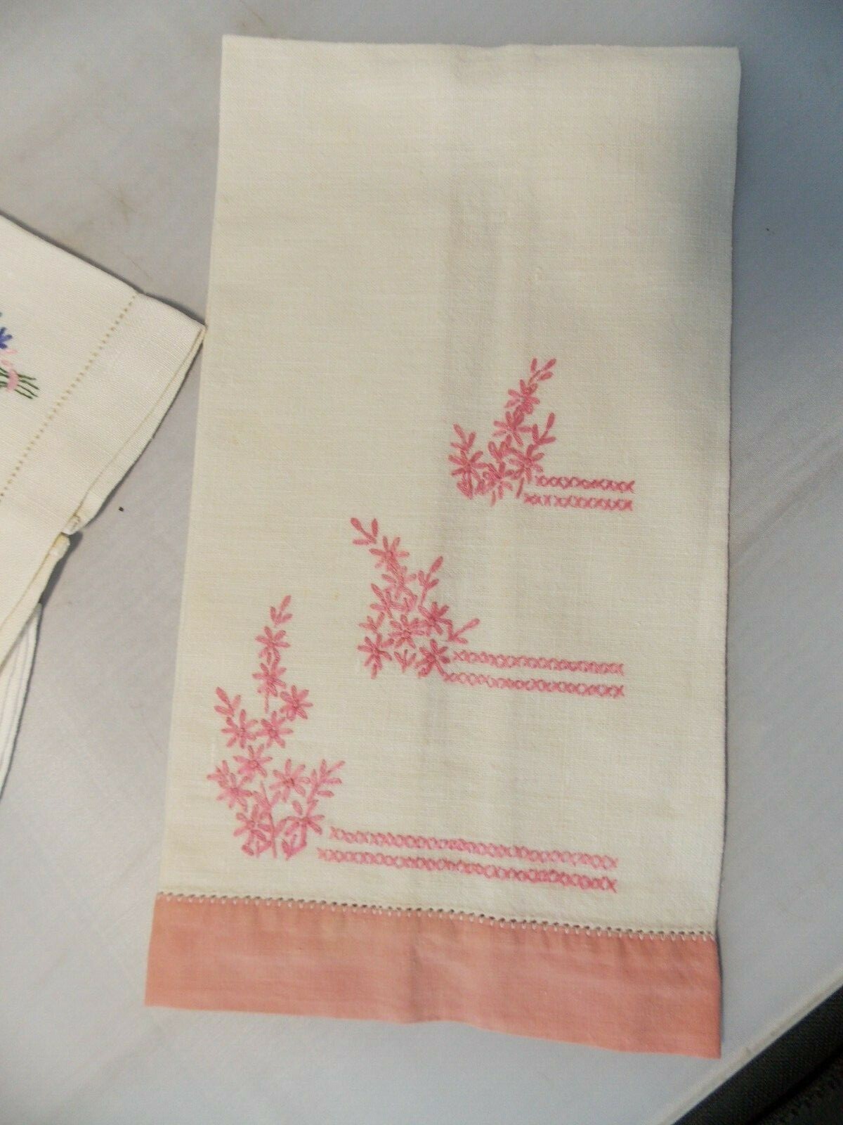 Lot of 5 Vintage Cotton/ Linen Embroidered Hand Towels
