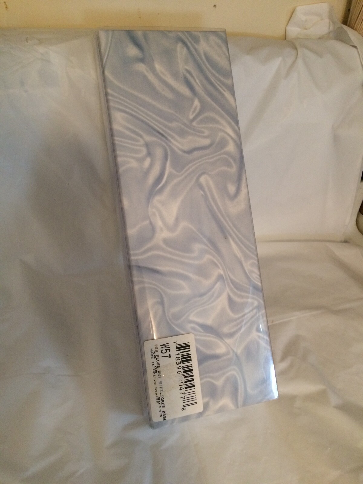 wedding pen and base, treasure masters, new, white