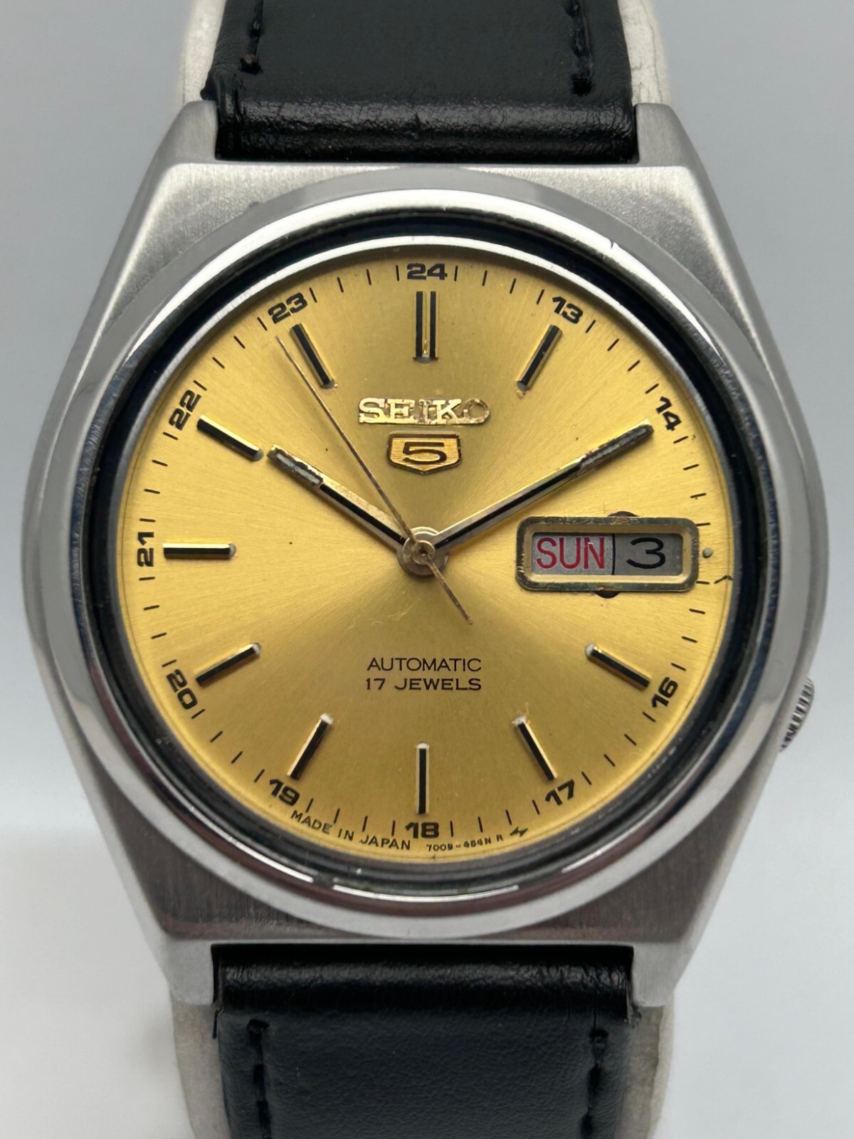 Seiko 5 Automatic 7009-876J Day/Date Vintage Men's Watch | eBay Seiko 5 Automatic 7009-876J Day/Date Vintage Men's Watch | eBay