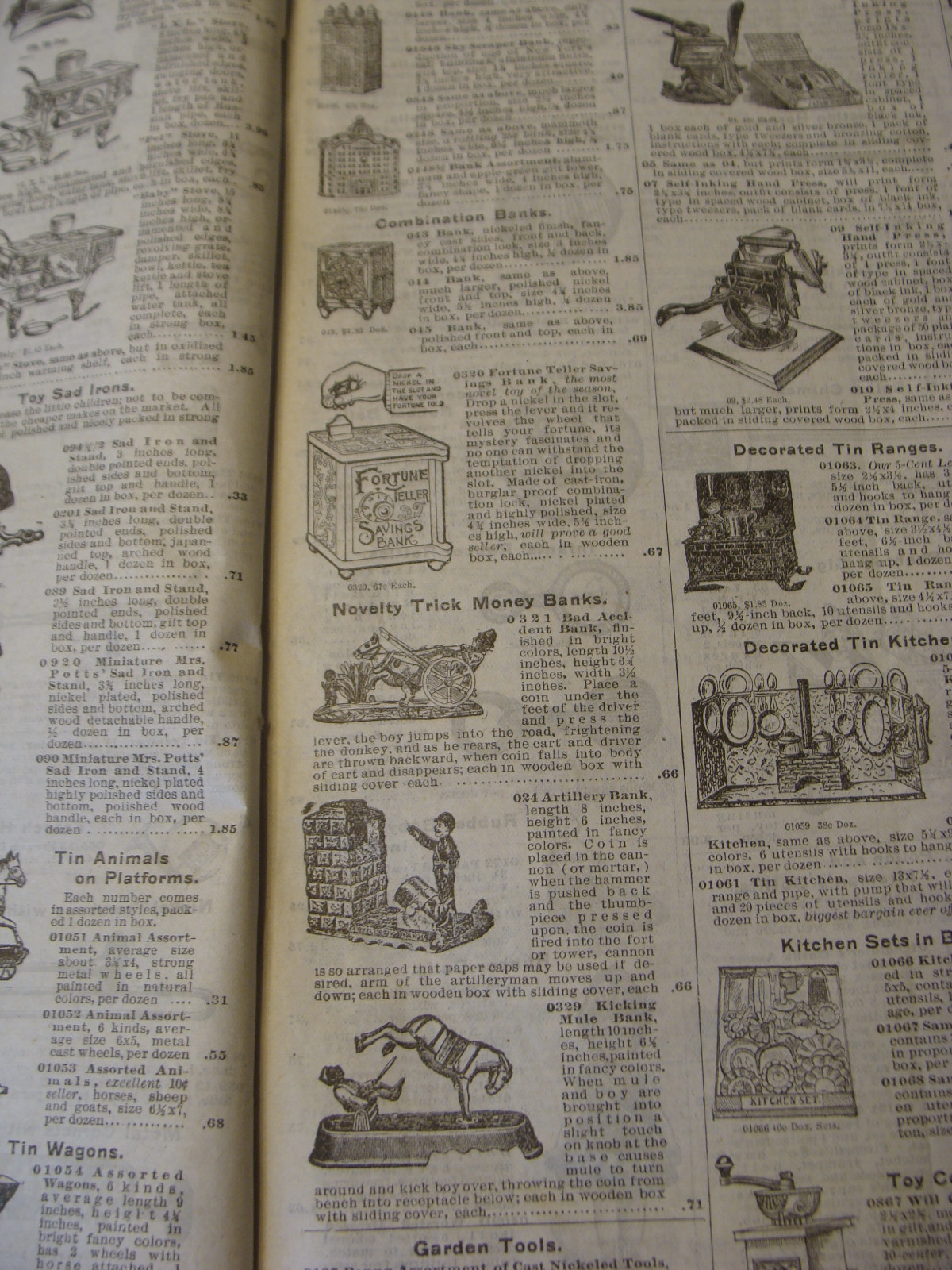 Original - 1901 BALTIMORE BARGAIN HOUSE catalog - missing cover