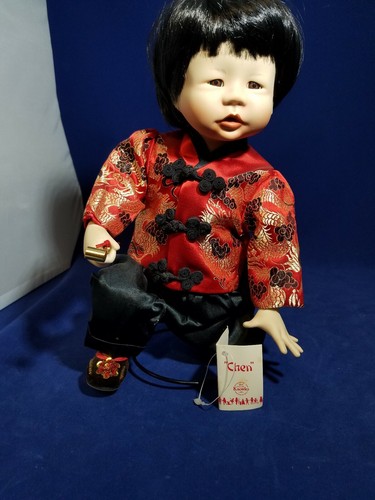 Ashton Drake Knowles Porcelain Doll Chen Int. Festival Of Toys & Tots