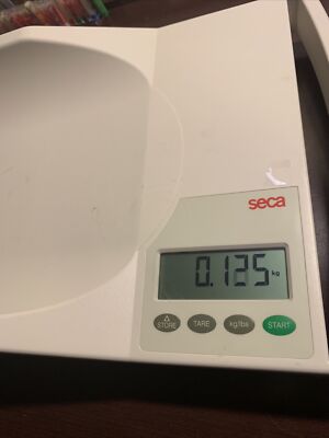 Seca 334 Mobile Digital Baby Scale 334 Lot Of 2