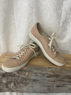 ECCO Womens 12 Wide  Soft Pink Sneaker EUR 43 Beach Preppy Casual