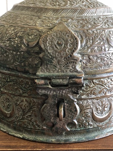 Antique Middle Eastern/Turkish? HAND HAMMERED Copper Traveling Tea Set