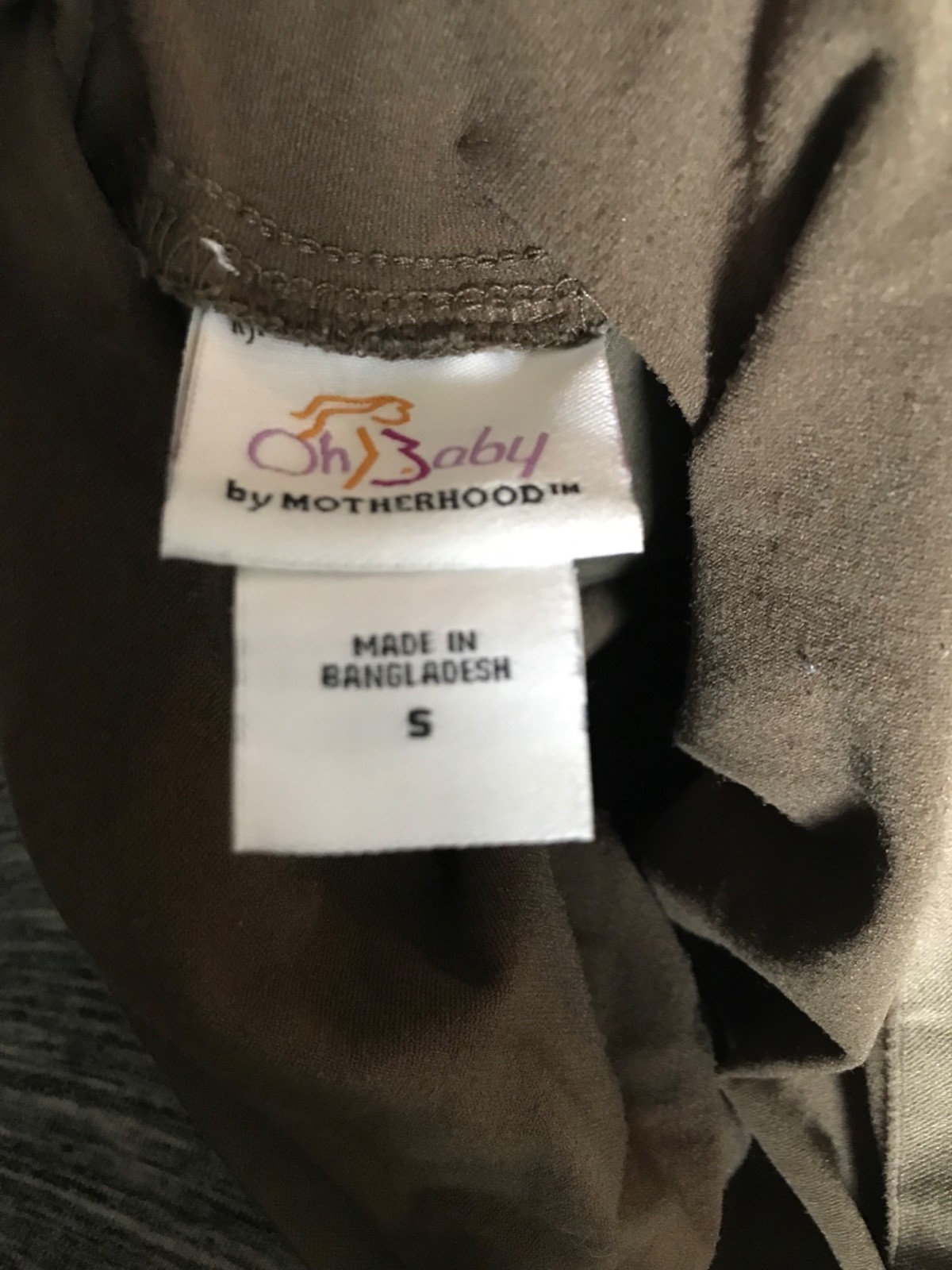 Maternity pants lot size small