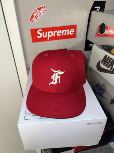 FOG FEAR OF GOD ESSENTIALS FW20 New Era 7 1/4 Red White 59 FOG FEAR OF GOD ESSENTIALS FW20 New Era 7 1/4 Red White 59