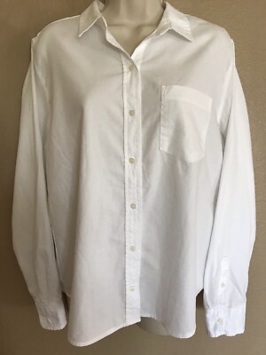 WOMEN'S SIZE M CLASSIC WHITE BUTTON-UP LONG SLEEVE COTTON SHIRT-UNIVERSAL THREAD