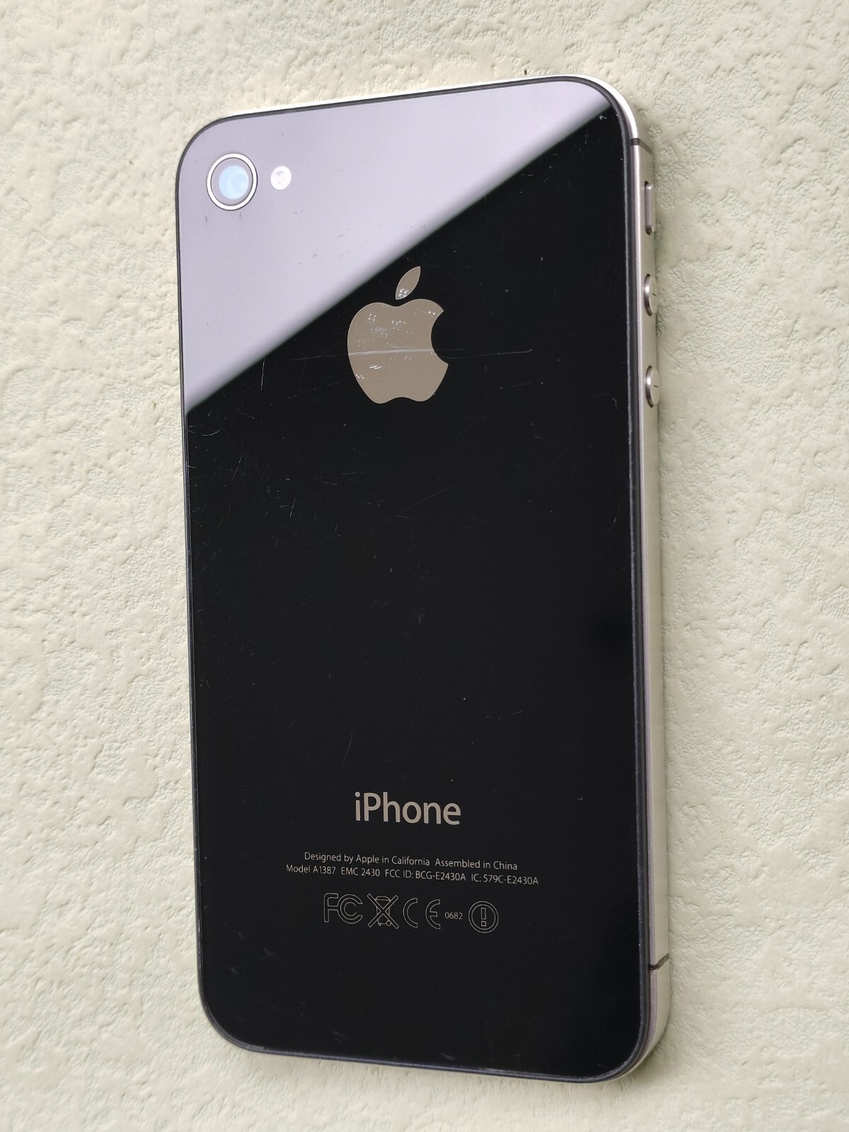 Apple iPhone 4/4s Unlocked White Black 8GB 16GB 32GB CCD Camera