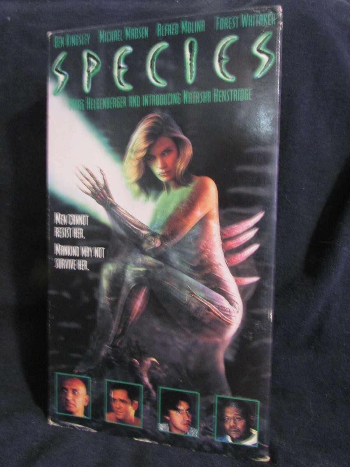 Species VHS 1995 Horror Sci-fi Classic Alfred Molina Forest