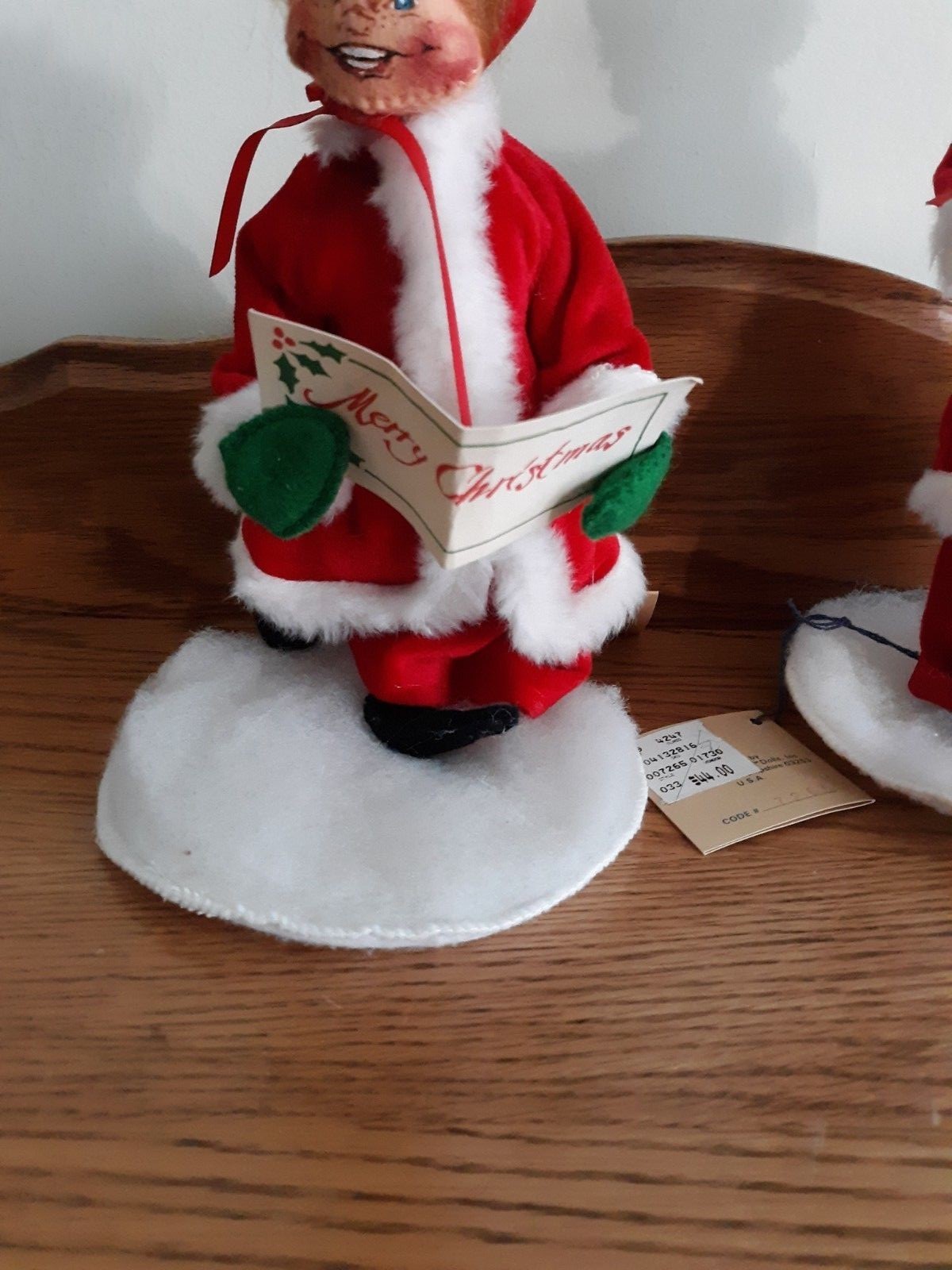 1988 & 1990 Annalee Christmas Woman Carolers 7265 W/ Tags