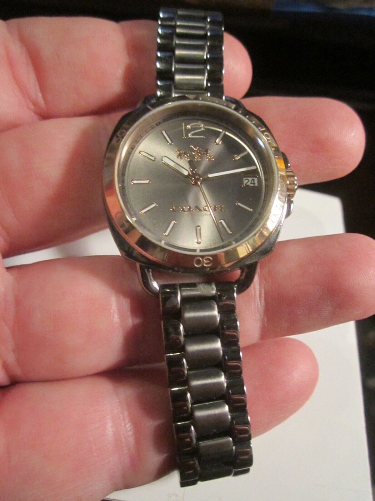 LADIES' COACH WATCH 109.7.34.1306 FITS UP TO 5 LADIES' COACH WATCH 109.7.34.1306 FITS UP TO 5