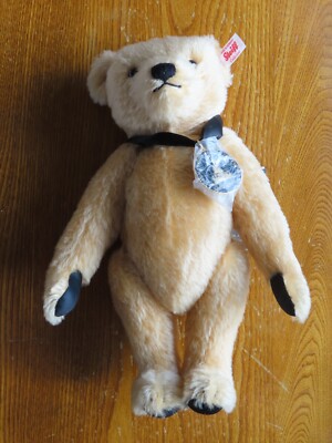 Walt Disney World 50th Anniversary Teddy Bear by Steiff New Original Box Papers