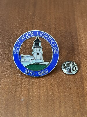 Vintage Split Rock Lighthouse 1910-1969 Collectible Travel Souvenir Lapel Pin