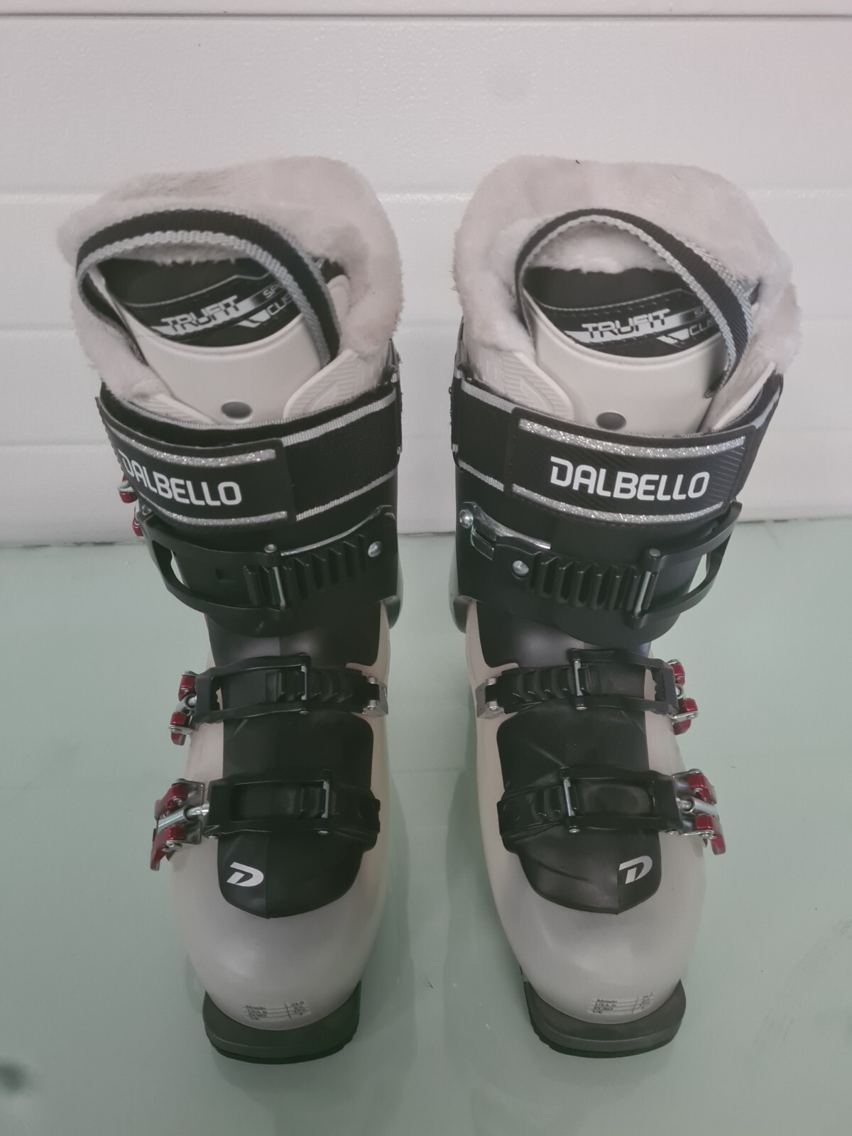 Dalbello Veloce 100 GW Black/Black Size 26-26.5 Ski Boots | eBay