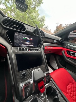 image 9 of interior