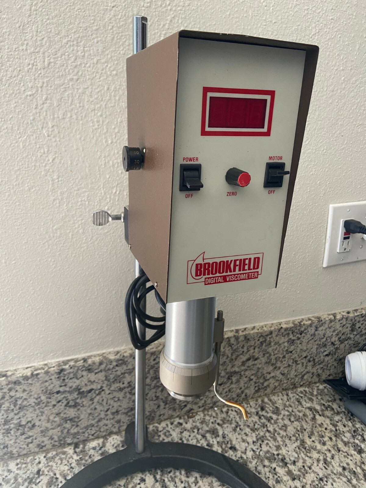 Brookfield DVI Digital Model LVTDCP w/ Stand and CP42 Cone