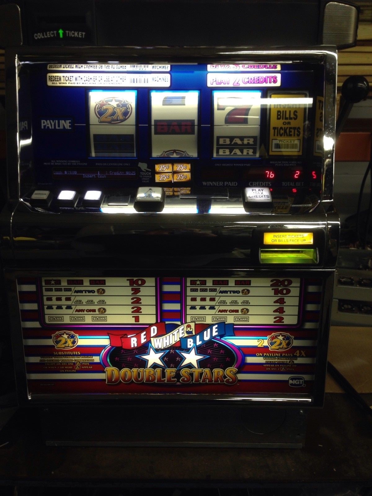IGT S2000 Red White Blue Double Stars SLOT MACHINE
