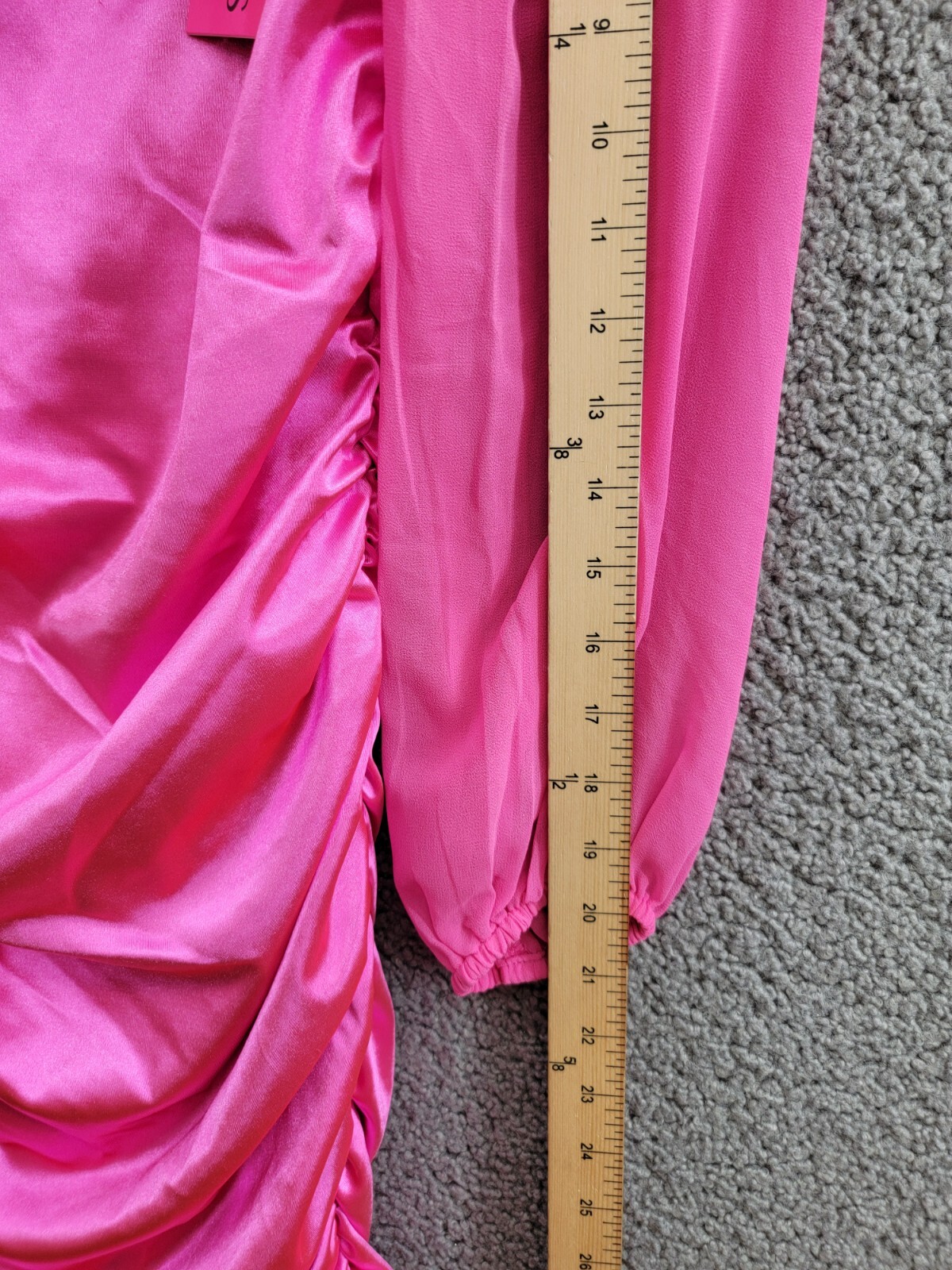 With Jules Long-Sleeve Ruched Dress Girls' XL Bright Pink Straight Neck Pullover - Picture 5 of 16