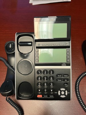 NEC DT800 ITZ-8LDG-3(BK)TEL Telephone BE113800 660019 Black Display Digital