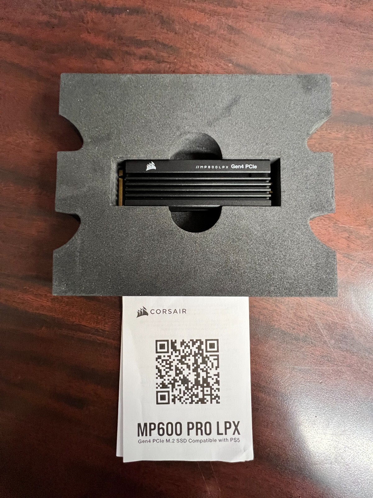 Corsair　MP600 PRO LPX CSSD-F4000GBMP600P CORSAIR MP600 PRO LPX 4TB M.2 NVMe Internal SSD - White