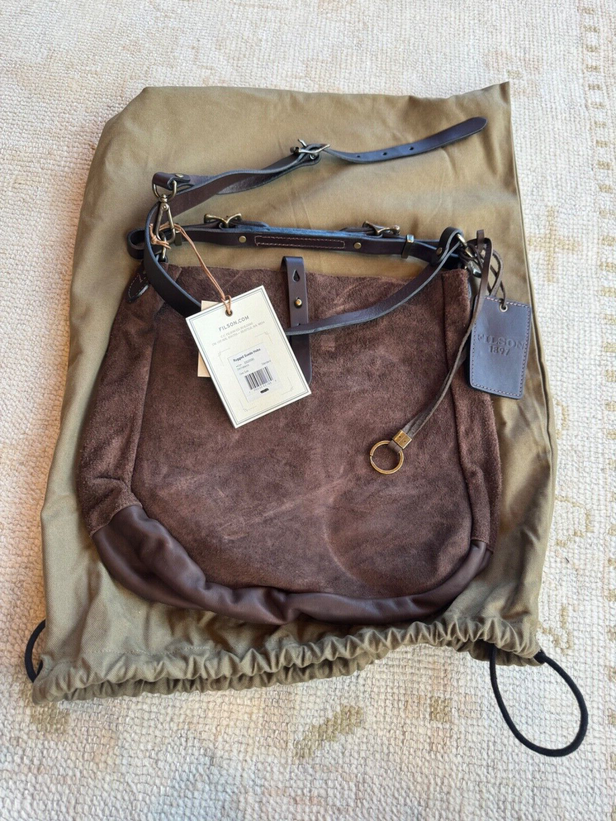 FILSON フィルソン rugged suede hobo