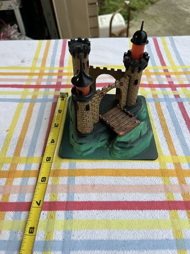 Vintage Aquarium Penn Plax Drawbridge Castle Action fish tan