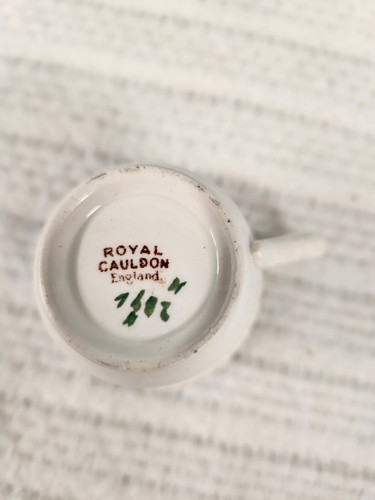 Royal Cauldren England Belle Vue 2876 Teacup And Saucer Sets 3