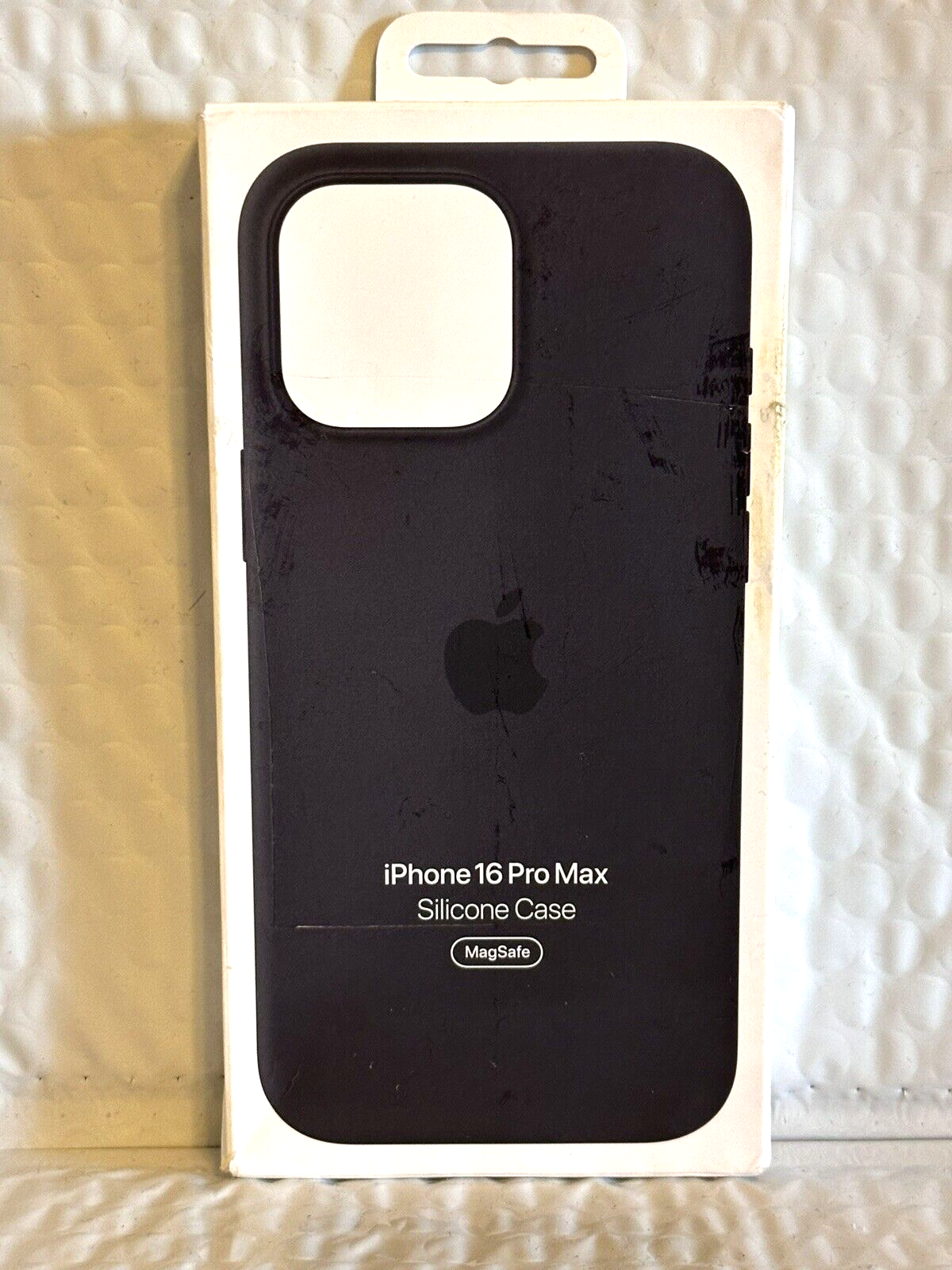 Genuine Apple - iPhone 16 Pro Max Silicone Case with MagSafe