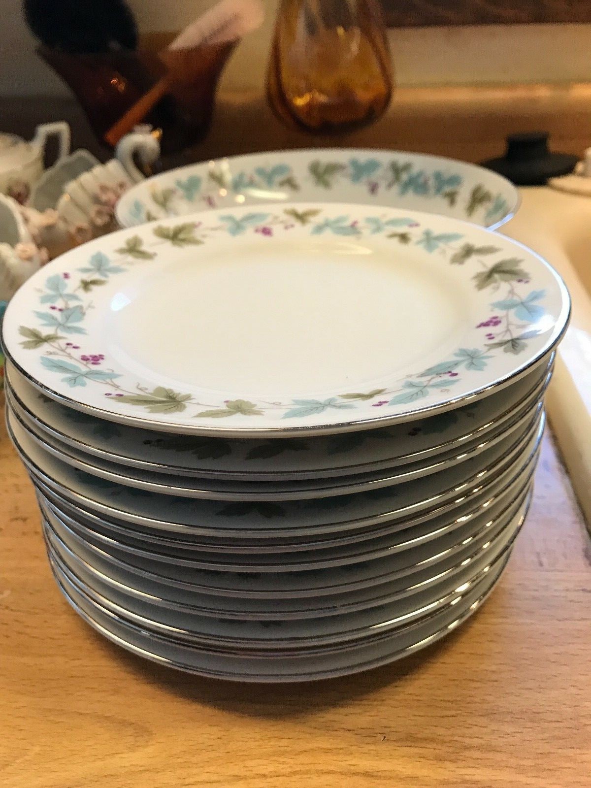 VTG 11 Dessert Plates Fine China Pattern Grapevine MS #6701 Japan 1967 6 3/8