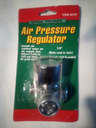 NEW - Air Pressure Regulator 1/4" Central Pneumatic 36797