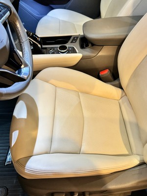 image 14 of interior