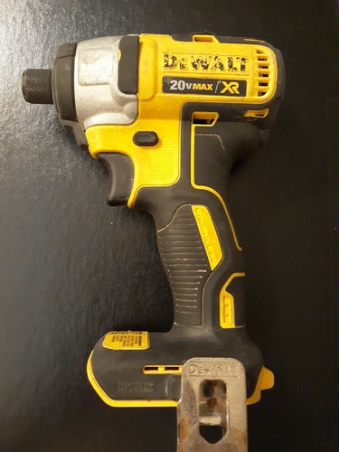 Dewalt DCF886 20V Max Cordless 1/4