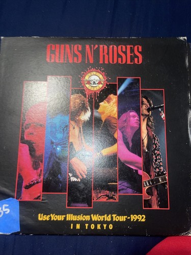 GUNS N' ROSES Use Your Illusion World Tour In Tokyo 1992 GUNS N' ROSES Use Your Illusion World Tour In Tokyo 1992