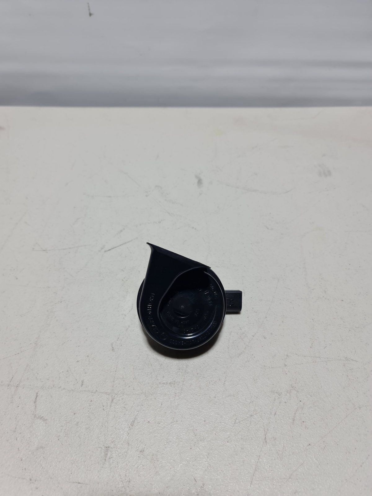 0 Bmw 019-2020 M2 61-33-8-077-468 61338077468 HORN LOW PITCH 8077468 02 image 3
