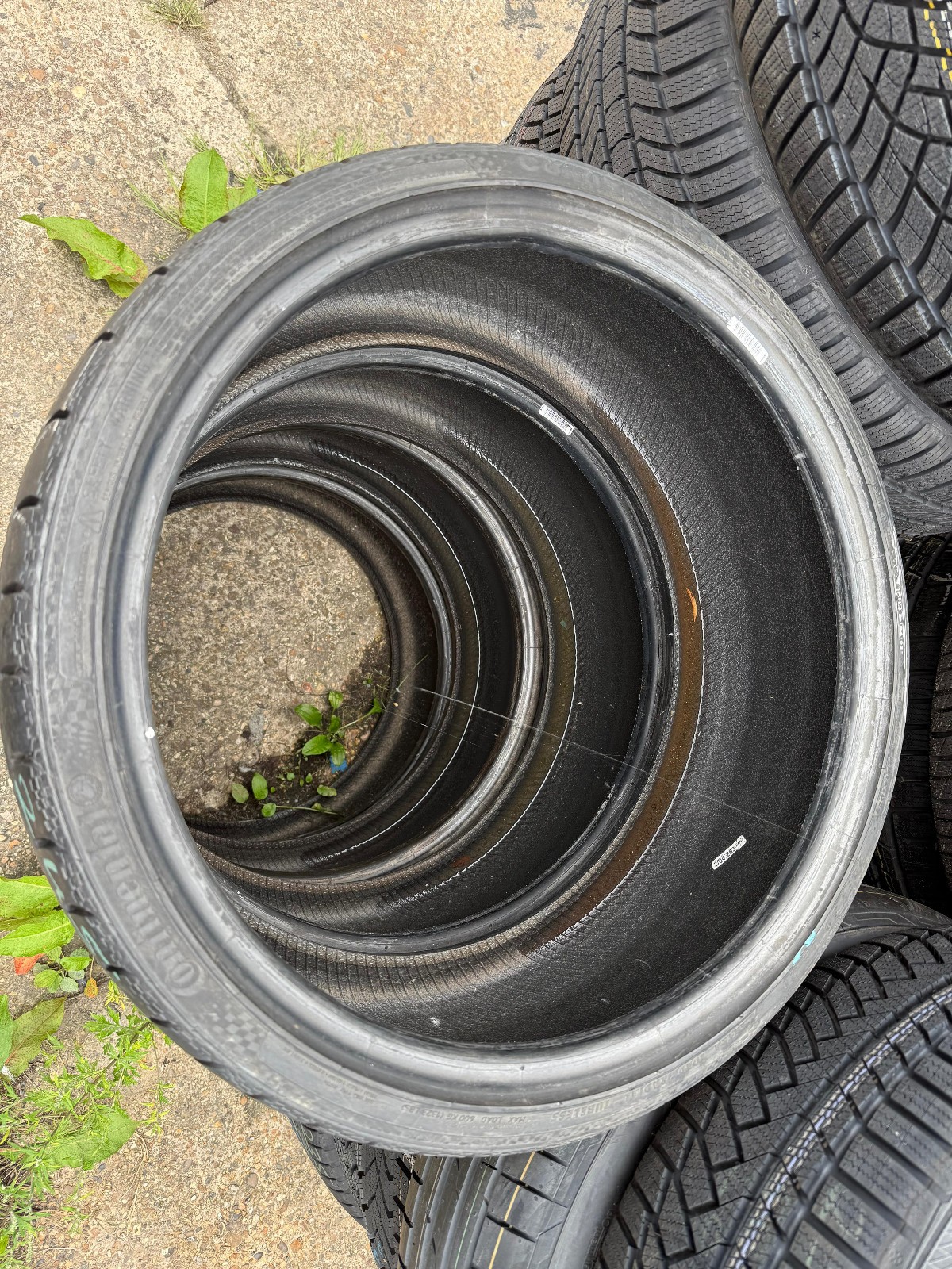 New 245 30 20 Continental, CSC 3, ZR, x1 Tyre (F1_tyres) FO YD128