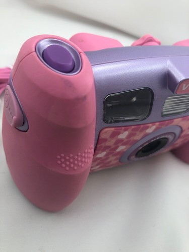 Vtech Kidizoom Plus Camera 2.0 Megapixel 2x Digital Zoom With Cords and disc