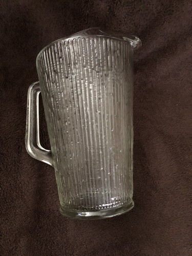 Vintage Anchor Hocking Clear Soreno PItcher 64 0z