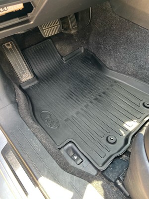 image 2 of interior