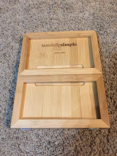 Tastefully Simple Wooden Magnetic Adjustable Foldable Recipe Book Stand Holder