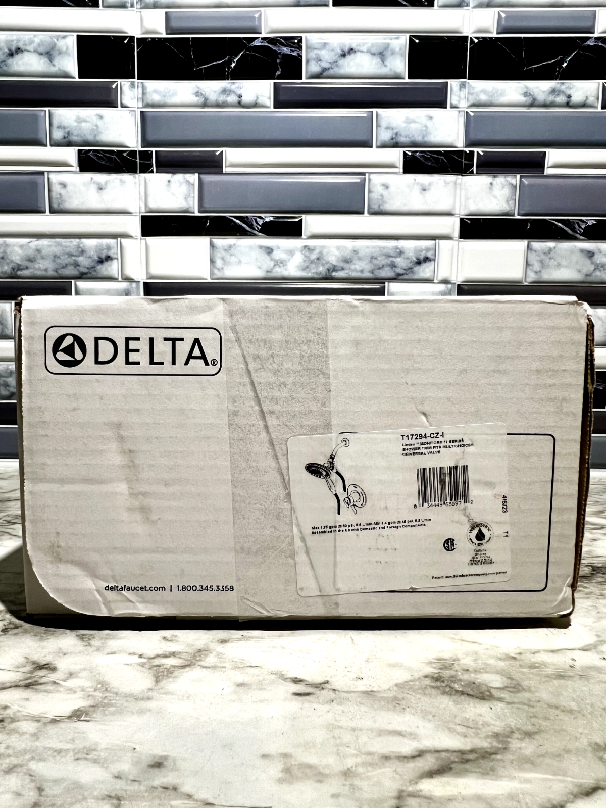 Delta T17294-CZ-I Linden Monitor 17 Series Dual Function Sho