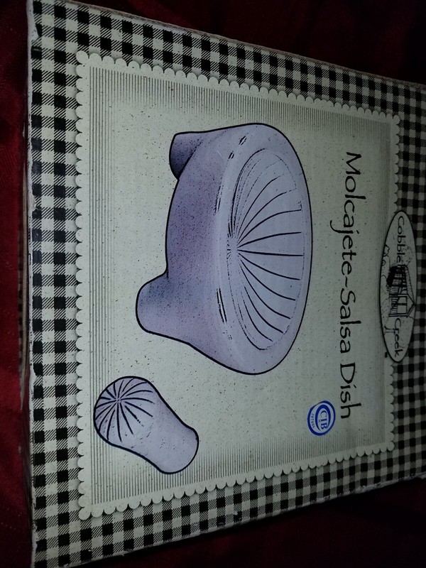 Cobble Creek White Porcelain Molcajete Salsa Dish Mortar and Pestal NIB