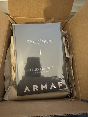 Foto dell'oggetto di un acquirente verificato