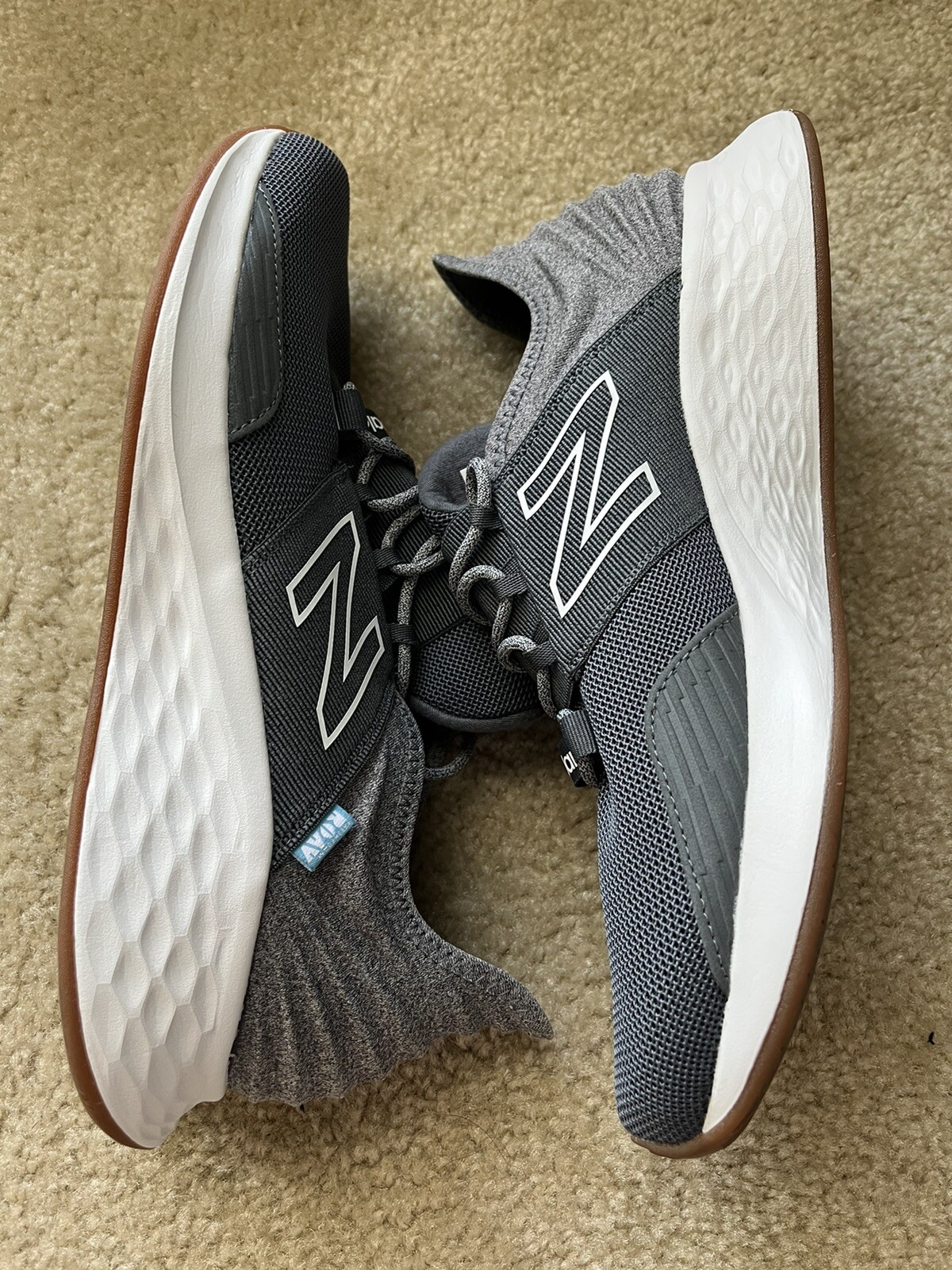 MROAVTG Grey Athletic Running Shoes 