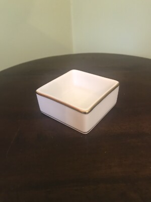 NEW HEREND Trinket Box