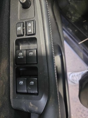 Used Front Door Window/Lock Switch fits: SUBARU LEGACY 15 16