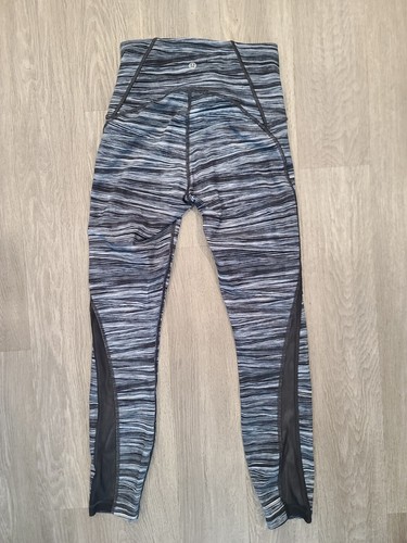 Lululemon Base Pace High-Rise Running Tight 25
