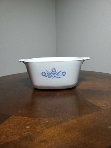 Vintage Corning Ware P-1 3/4-B Blue Cornflour 1 3/4qt