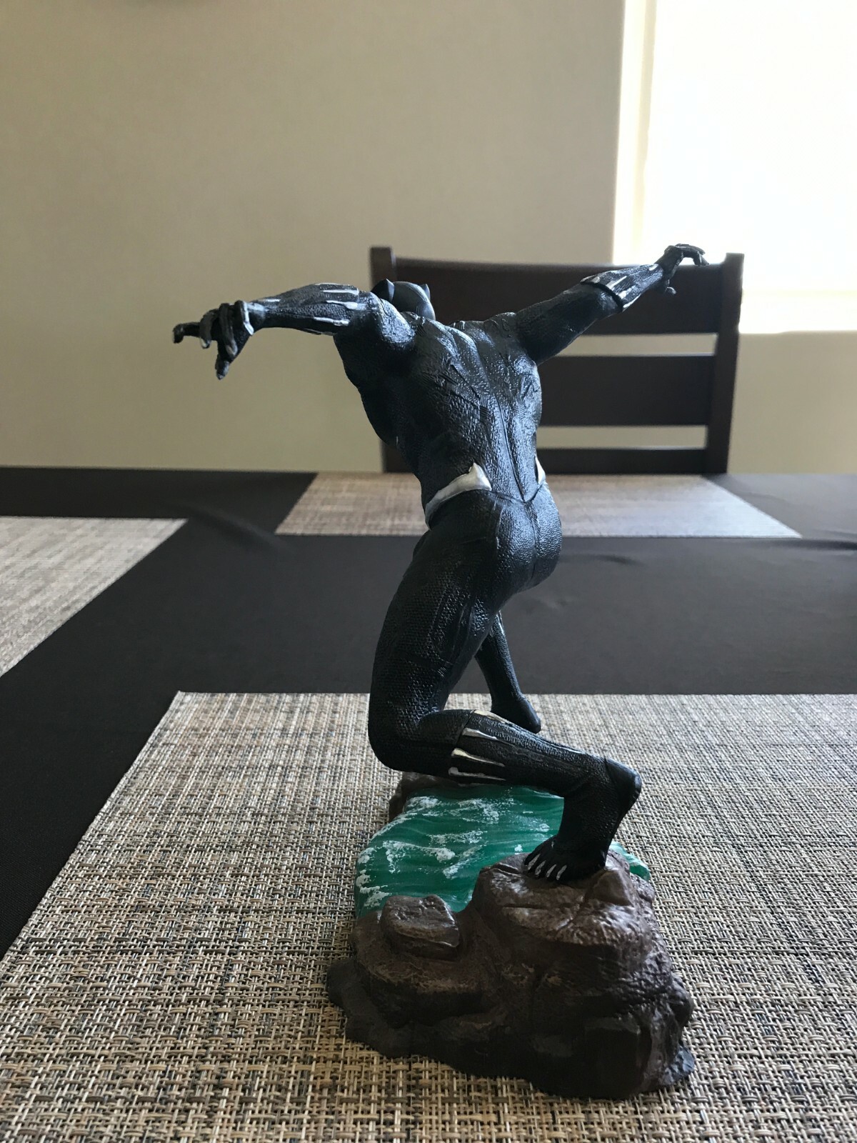 Displayed BLACK PANTHER Statue Marvel Movie Gallery Diorama Diamond Select 2018