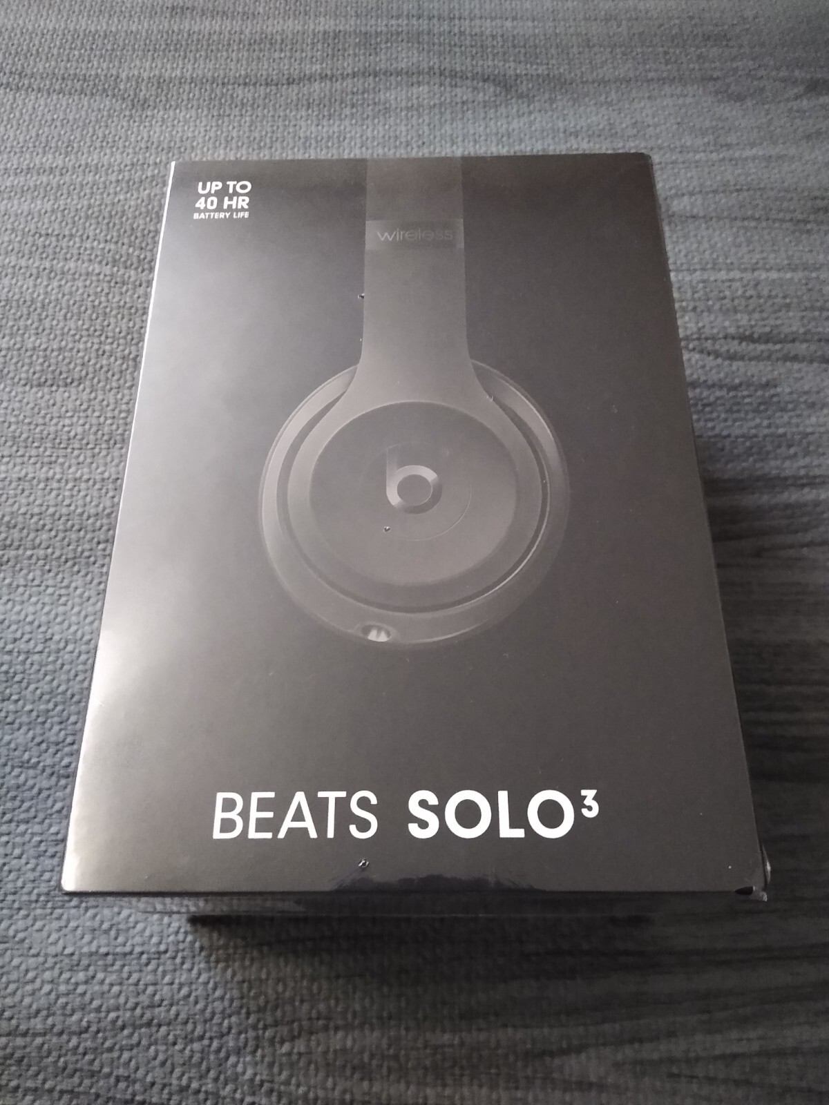 Beats by Dr. Dre Solo3 Wireless On-Ear Headphones Black Beats by Dr. Dre Solo3 Wireless On-Ear Headphones Black